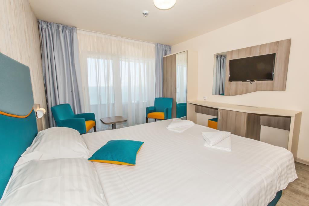 Hotel Riviera 마마이아 객실 사진